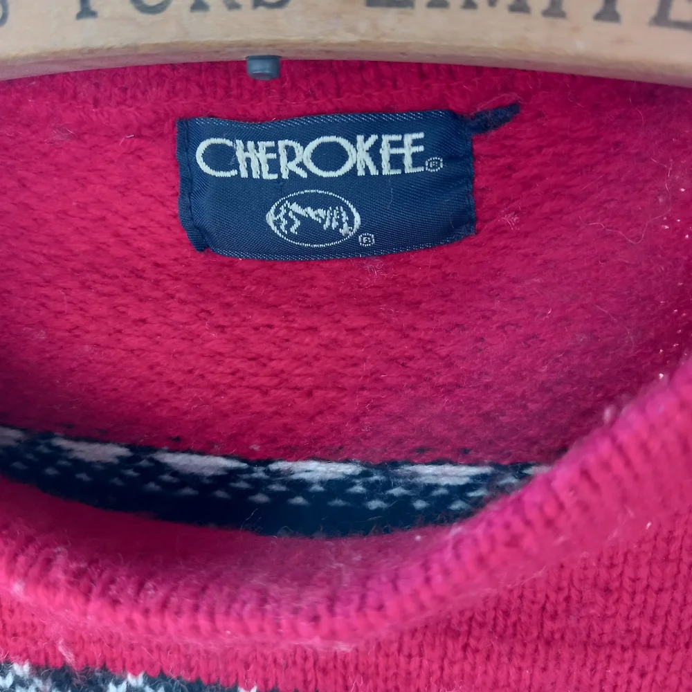 Vintage Style Sweater- Size medium - Picture 3 of 3